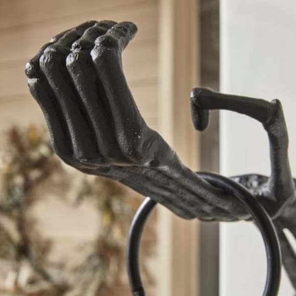Pottery Barn Skeleton Lantern Hook Hands Set/2 Sold Out New In Box ☠️ - Picture 3 of 5